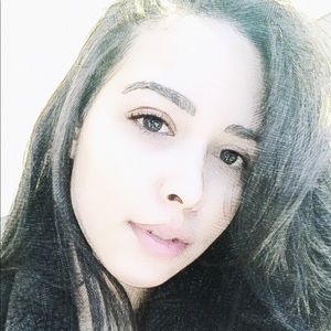 Meet your Posher, Giselle